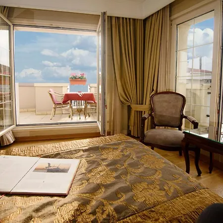 Recital Hotel 3*