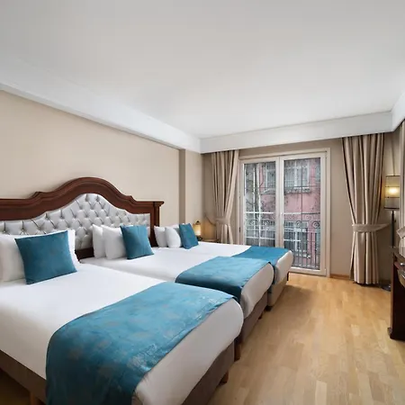Recital Hotel Stambuł