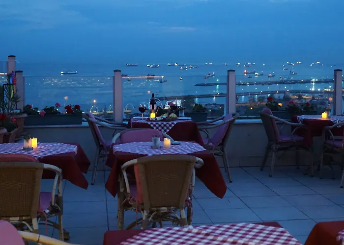 Отель Recital 3*