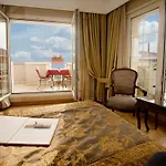 Recital Hotel 3*