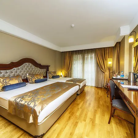 Recital Hotel 3*